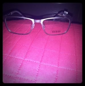 Guess eye seeing glasses